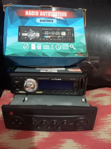 Vendo leitor CD Renault megane original 
