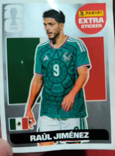 Raul Jimenez figurinha rara prata