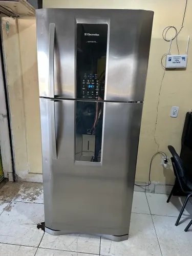 Geladeira Electrolux inox Frost free seminova entrego 