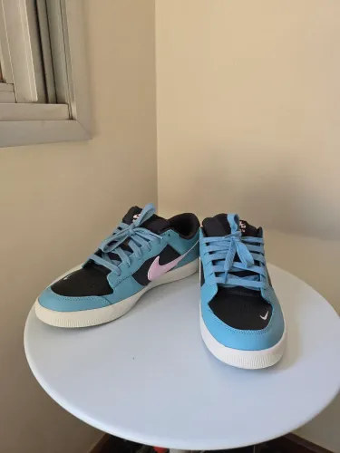 Tênis Nike SB Azul e Rosa 40 Nunca Usado 