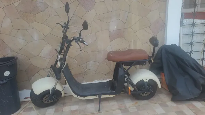 Vendo Scooter elétrica Shineray ano 2021/2022