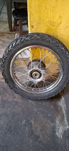 Roda traseira da bros 