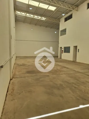 Galpão para Locação - 325m² - Santa Rosa - Uberlândia/MG