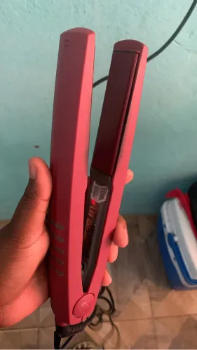 Prancha de cabelo marca Gama