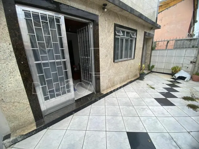 DUAS CASAS NO MESMO TERRENO EM JARDIM AMÉRICA  OPORTUNIDADE RARA