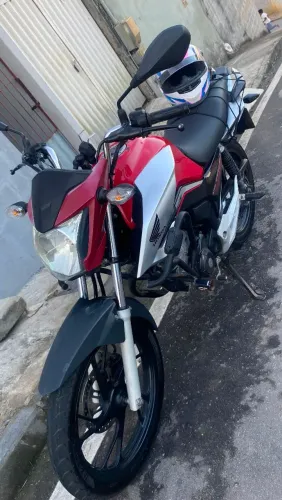 TITAN 160 VERMELHA 2023