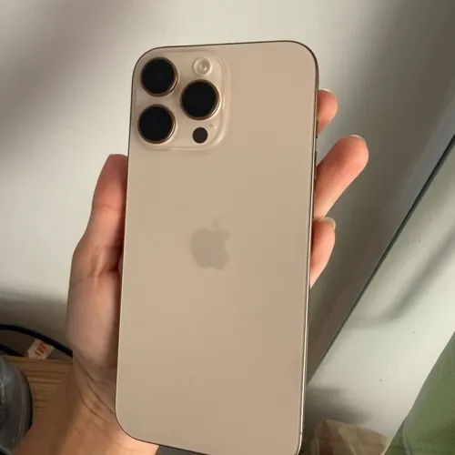 IPHONE 16 PRO MAX 256g DOURADO