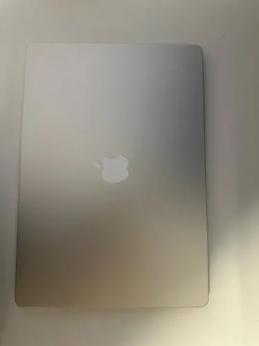 Macbook Air M5 15,3 polegadas - Starlight