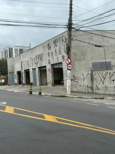 Imóvel com 3 salões e 4 casas comerciais São João Clímaco - São Paulo - SP