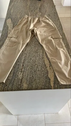 Calça Cargo bege 100% algodão