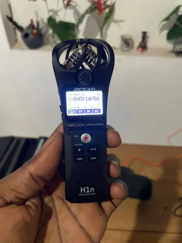 GRAVADOR DIGITAL ZOOM - H1n