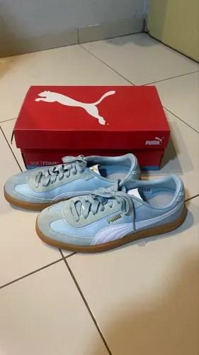Vendo tênis da Puma em estado de novo 