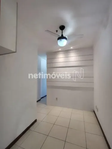 SALA COMERCIAL DECORADA À LOCAÇÃO CAMINHO DAS ÁRVORES