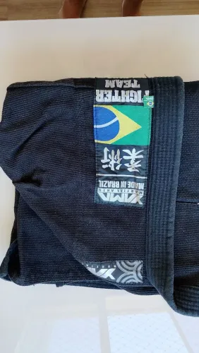 Kimono YAMA Preto Tam. A0 30 dias de uso