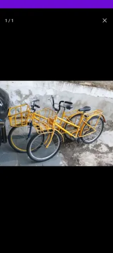 Bicicleta dos correios.   350,00