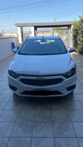 Chevrolet Onix Hatch LT 1.0 8V Flex Mec. 4P 2017