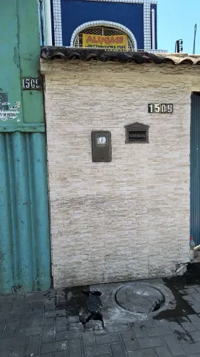 Alugo casa em campo grande