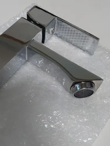 Torneira Banheiro Luxo (Nova)