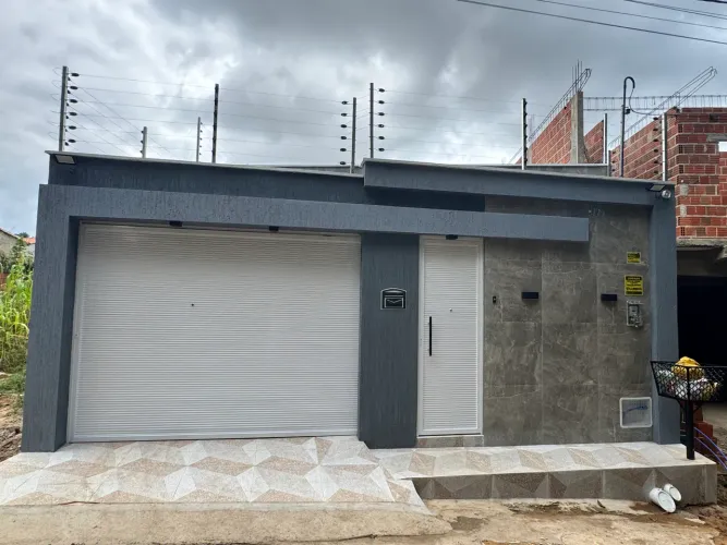 Vendo casa nova viçosa Ceará 