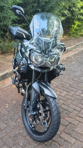 Triumph Tiger 800 XRX 2019 - Único Dono - Excelente Estado