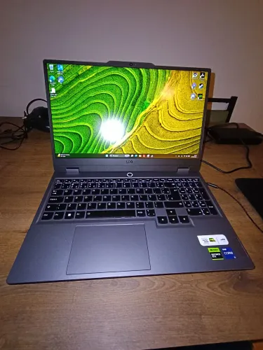 LENOVO LOQ RTX 4050, i5 13ªth HX, 16gb e 512 SSD