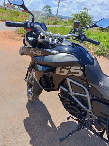 Moto F800 gs