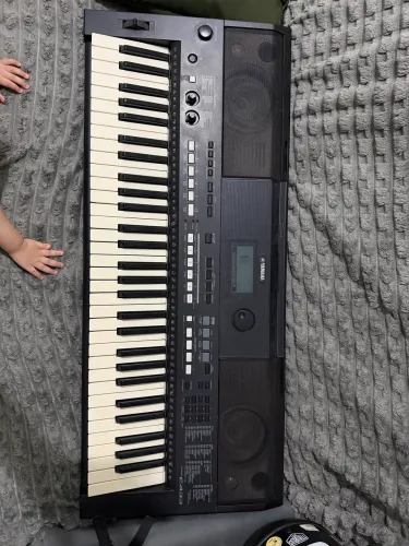 Teclado Yamaha PSR-E433 - Excelente estado