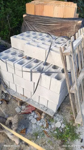 Bloco estrutural 