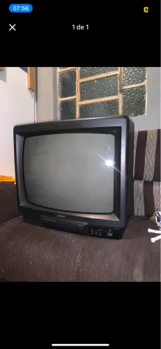 Tv de tubo funcionando perfeitamente