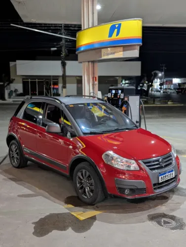 Suzuki SX4 2.0 16V 145cv 4WD 5P Mec. 2013