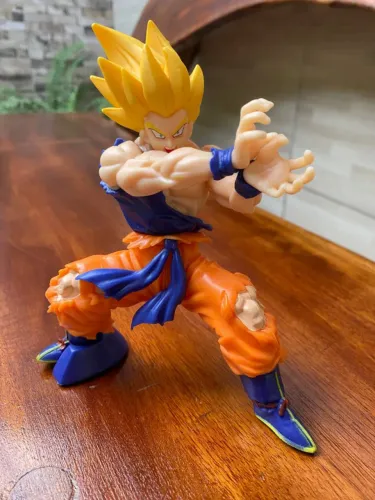Action Figure Dragon Ball - Goku Kamehameha 16cm