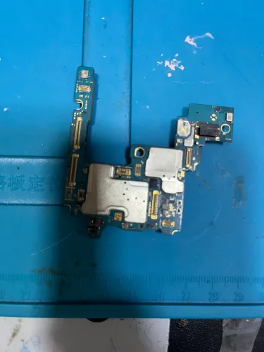 Vendo placa retirada de componentes s23 ultra