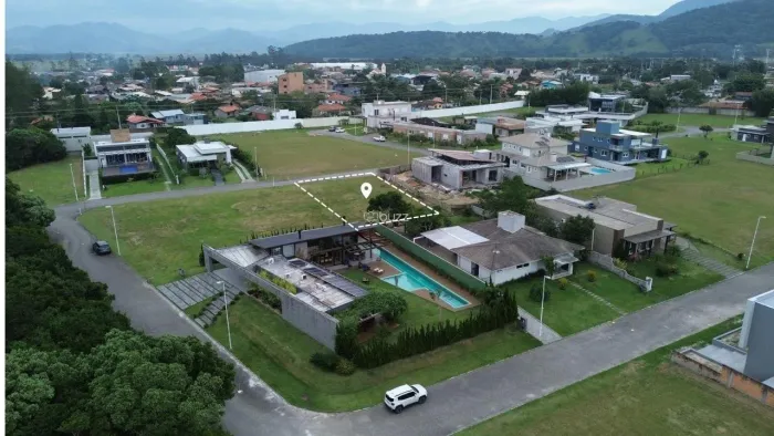 Lote no Condomínio Lagoa Azul