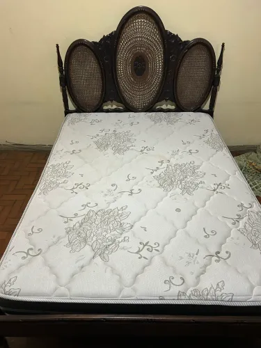 Cama Antiga