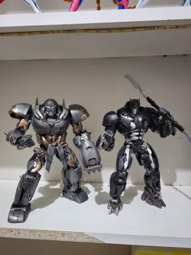 Transformers Rise of the Beasts Rhinox e Optimus Primal Yolopark