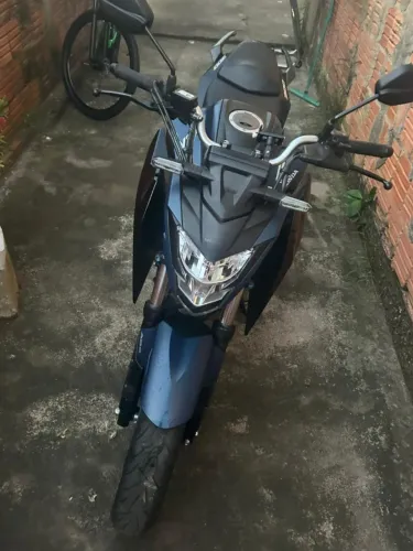 CB 300F ABS 2025