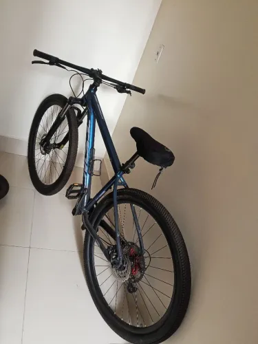 Bicicleta, bike aro 29 freio hidráulico Shimano, K7 12v quadro de alumínio, coroa unica