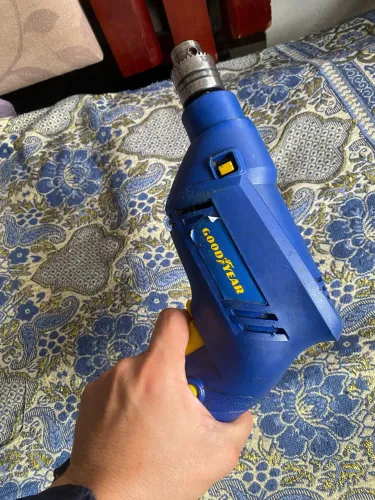 Furadeira Goodyear 500Watts, 127Volts