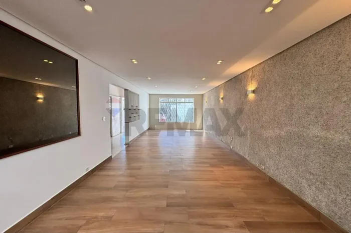 CASA PARA LOCAÇÃO EM PERDIZES 185m2| 3 dormitórios| Churrasqueira
