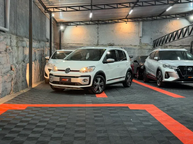 Volkswagen Up! Cross 1.0 TSI Total Flex 12V 5P 2019