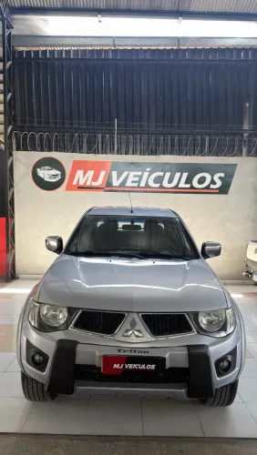 Mitsubishi L200 Triton HPE 3.2 CD TB Int.diesel AUT 2012