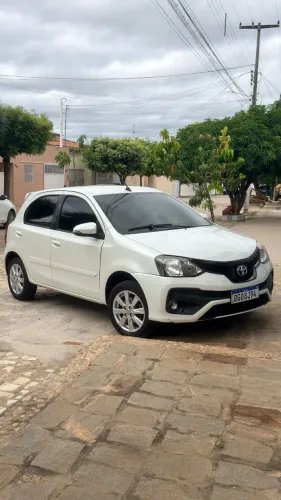 Toyota Etios X Plus 1.5 Flex 16V 5P Aut. 2019