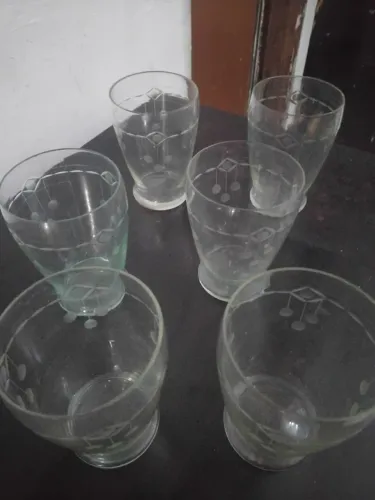 Conjunto de copo de cristal