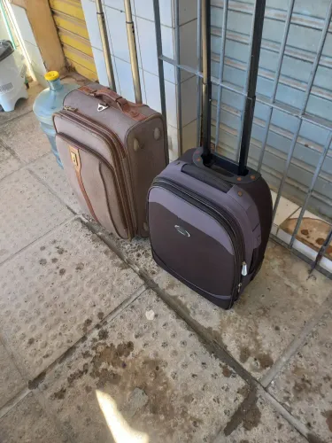 Malas para viagem da pequena. 