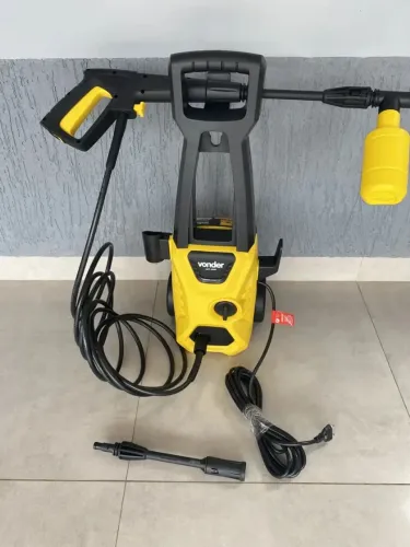 Lavadora de Alta pressão Vonder 1600 de potência 