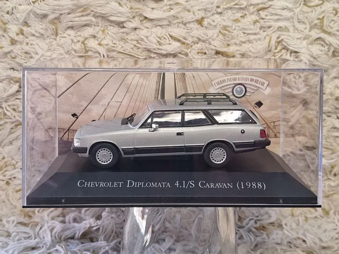 Miniatura Chevrolet Diplomata 4.1/S Caravan 1988 - Carros Inesquecíveis do Brasil