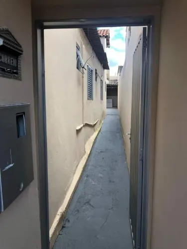 Casa à venda, 3 quartos, 1 vaga, PLANALTO - Uberlândia/MG