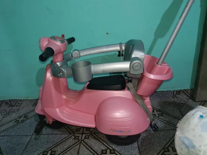 Triciclo motoca