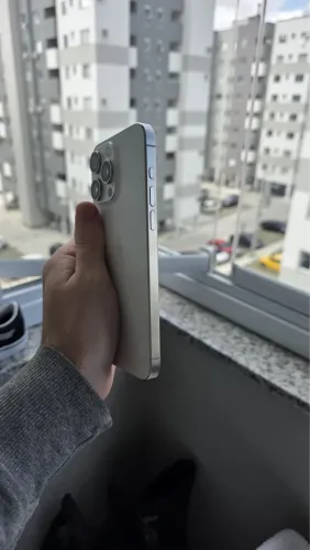 iPhone 15 Pro Max 256gb - Impecável