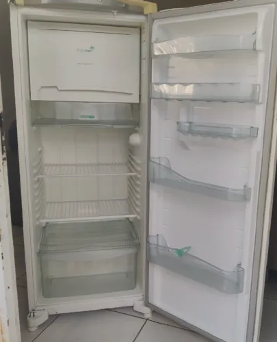 GELADEIRA CONSUL 300LT FROST FREE